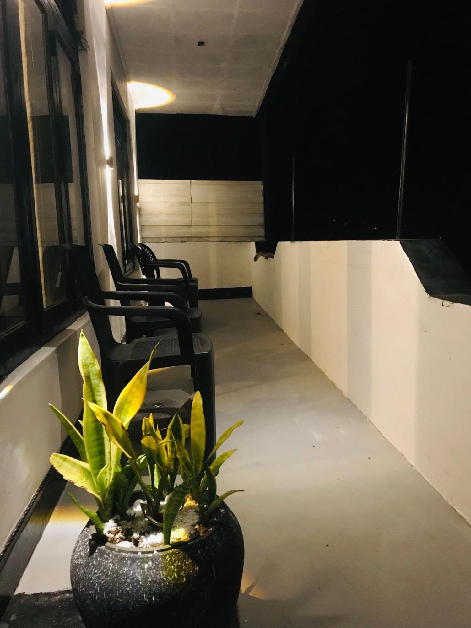 Villa Cloud Nine Kandy Exterior foto